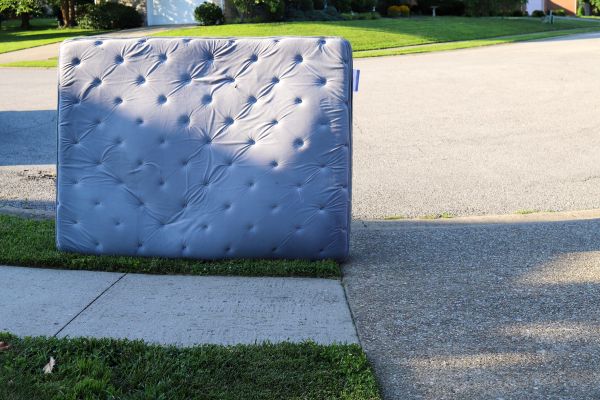 Mattress Removal Service in Bowie